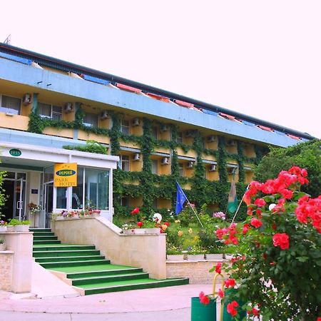 Park Hotel Persey ヴァルナ エクステリア 写真